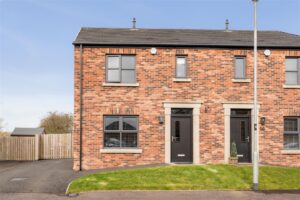 28, Upper Gateside Grove, Ballyclare