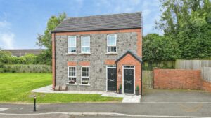 30, Fairview Farm Road, Ballyclare