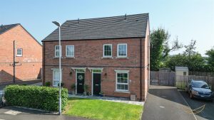 71, Fairview Farm Road, Ballyclare